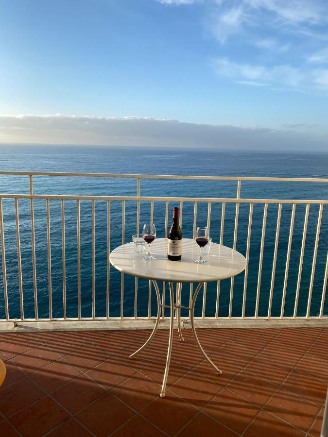 Isola Bella Sea-View Apartment Тропея Экстерьер фото